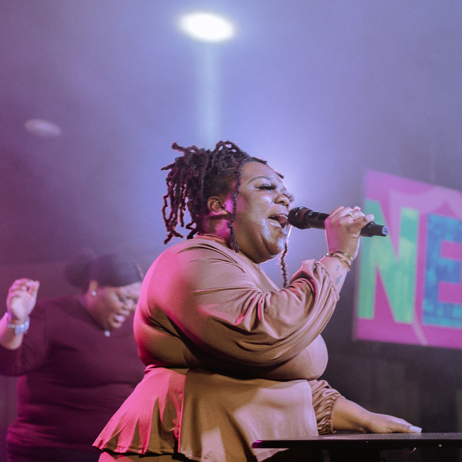 Image gallery marquee